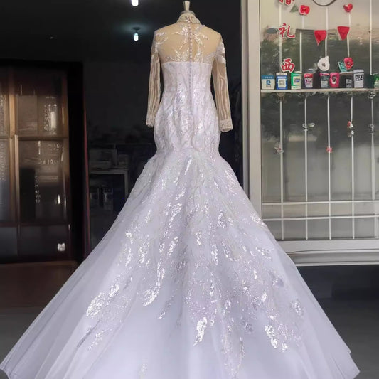 Afrikansk Bröllopsklänning i Spets – Långärmad Fishtail Design