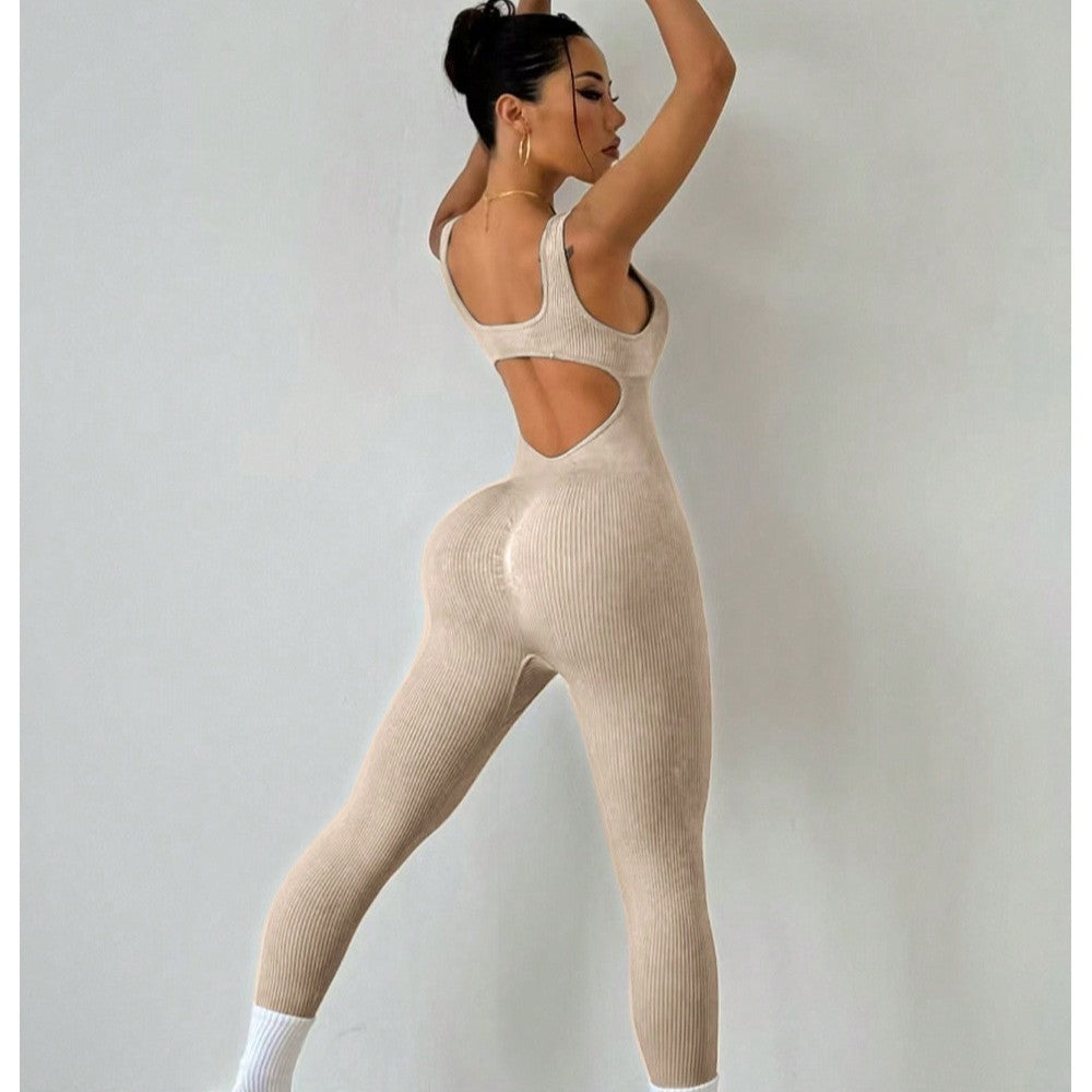 Jumpsuit för Dam – Öppen Rygg & Figurnära Byxmodell