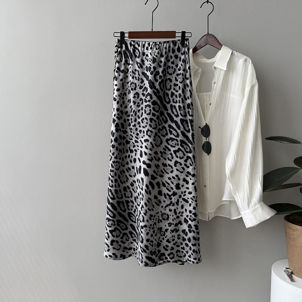 Kjol för Dam – Leopardmönstrad i Lyxig Stil med Hög Midja & Slits