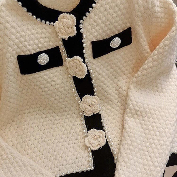 Kort Kappa Dam – Elegant & Stilfull Jacka i Högkvalitativ Design