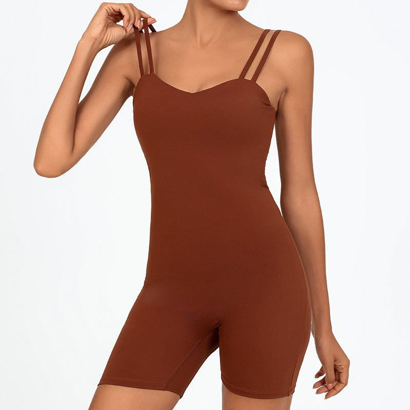 Sportig Jumpsuit – Figurnära Nude Feel One-Piece med Beauty Back & Kort Design