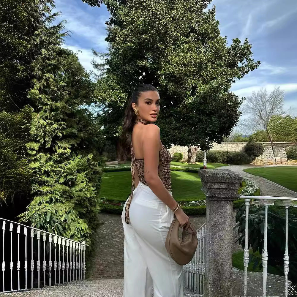 Snyggt set för Dam – A-linje med Trendigt Djurprint & Halterneck-topp