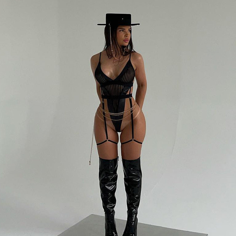 Bodysuit dam – mesh body shaper med smala axelband i figurnära design