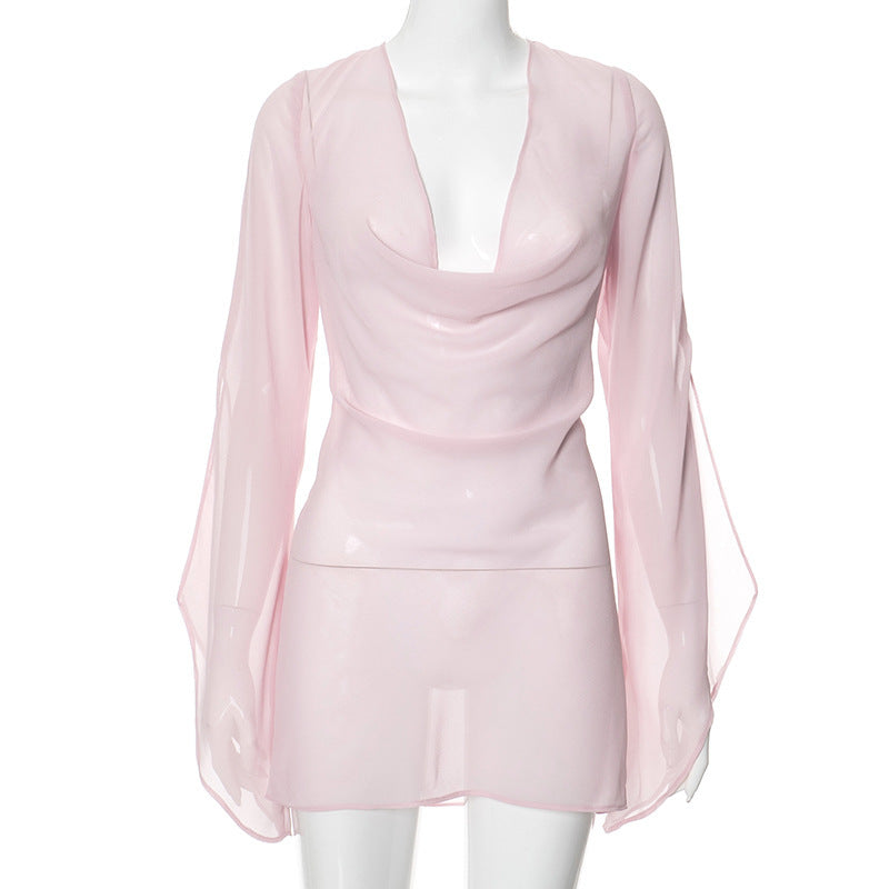 Damklänning – transparent långärmad modell med öppen rygg