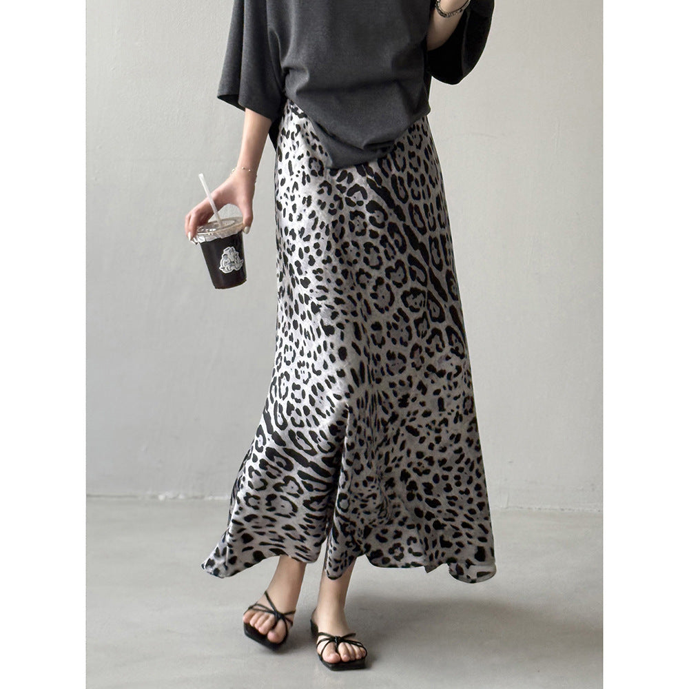 Kjol för Dam – Leopardmönstrad i Lyxig Stil med Hög Midja & Slits