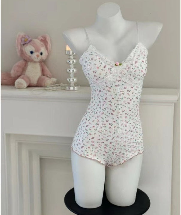 Blommig Bodsuit för Dam – Djup V-ringning, Slim Fit & Ärmlös