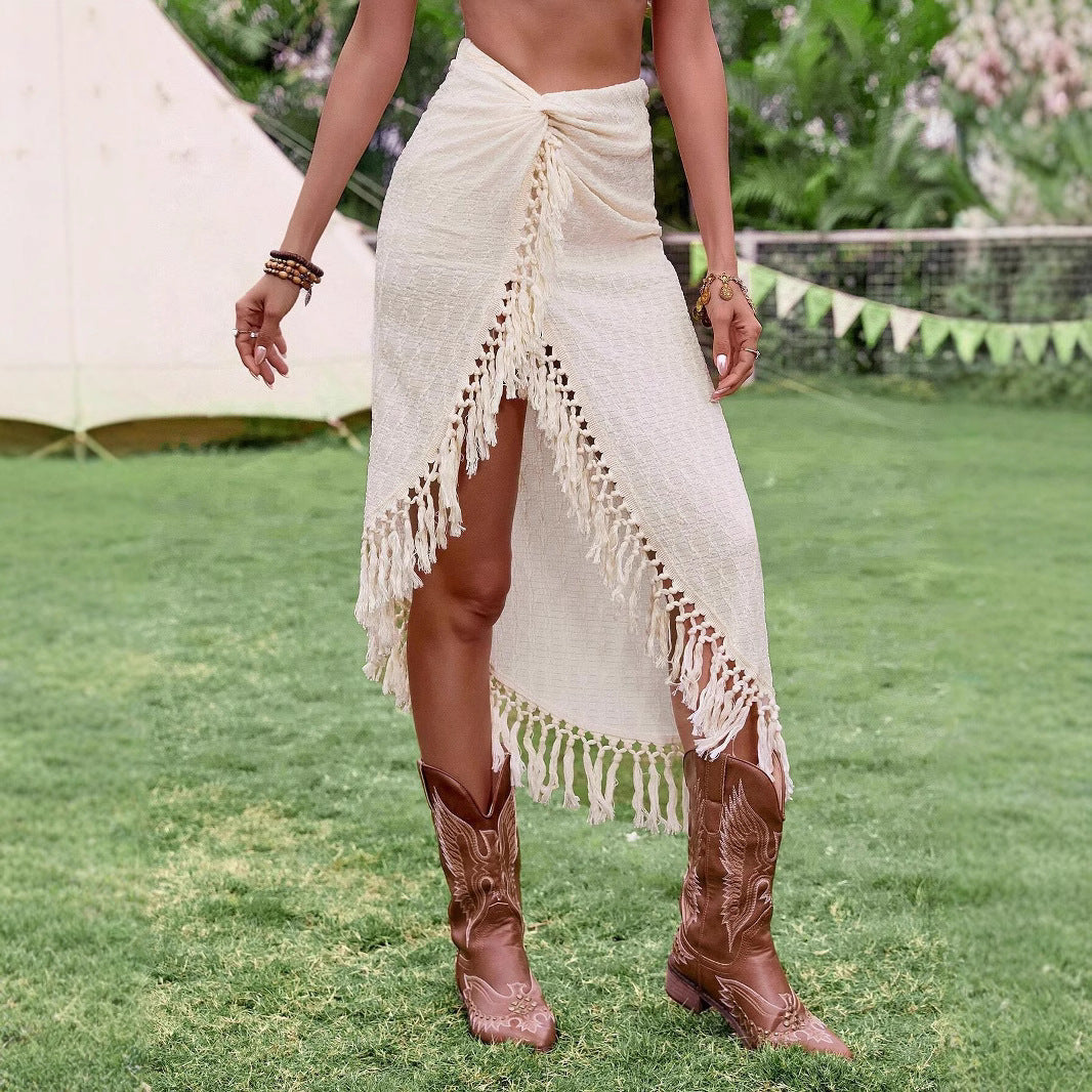 Strandkjol för Dam – Sexig Oregelbunden Design med Utskärningar & Toffsdetaljer