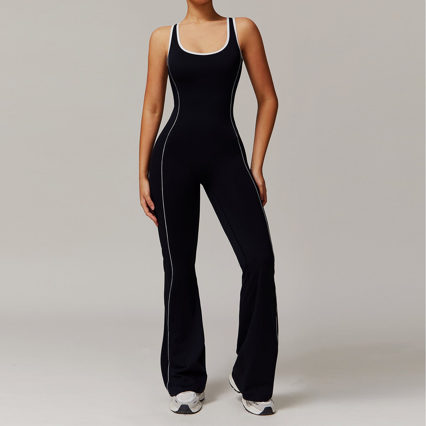 Träningsjumpsuit för Dans & Yoga – Figurnära One-Piece med Öppen Rygg