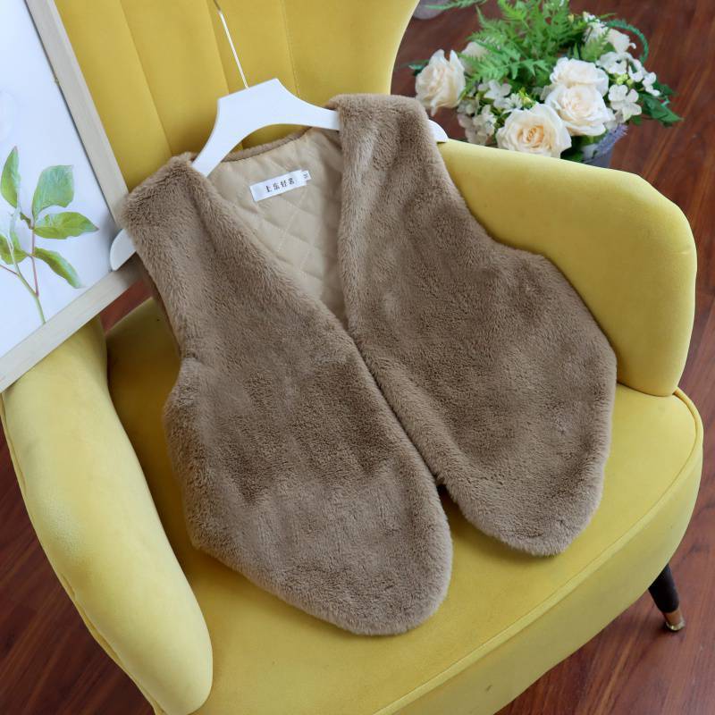 Väst för Dam – Kort Ärmlös Höst & Vintermodell i pälslook