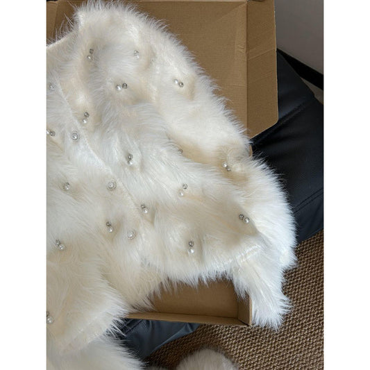 Damtröja – elegant stickad cardigan med pärldetaljer & mjuk design