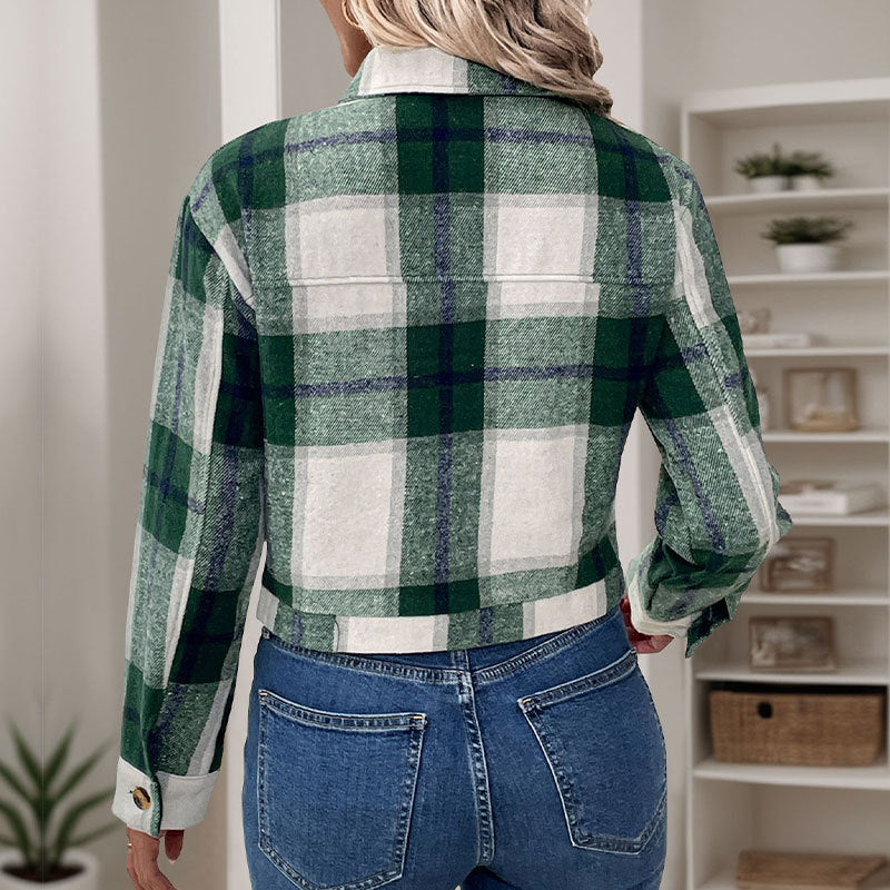 Damkofta – vintageinspirerad ulljacka med rosettdetalj