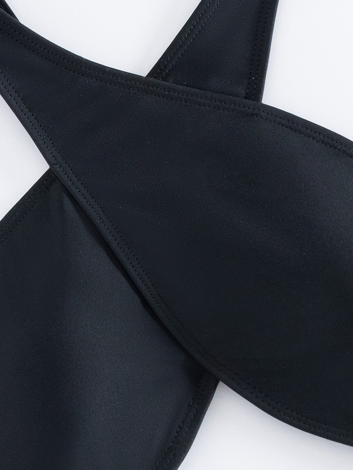 Trendig Bikini One-Piece – Åtsittande & Elegant Baddräkt för Kvinnor