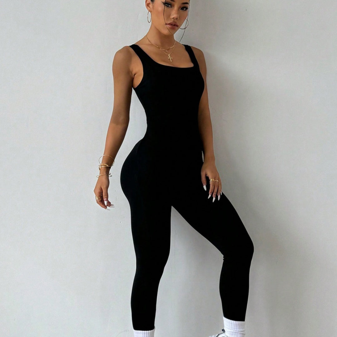 Jumpsuit för Dam – One Piece med Axelband, Öppen Rygg & Ankeldetalj