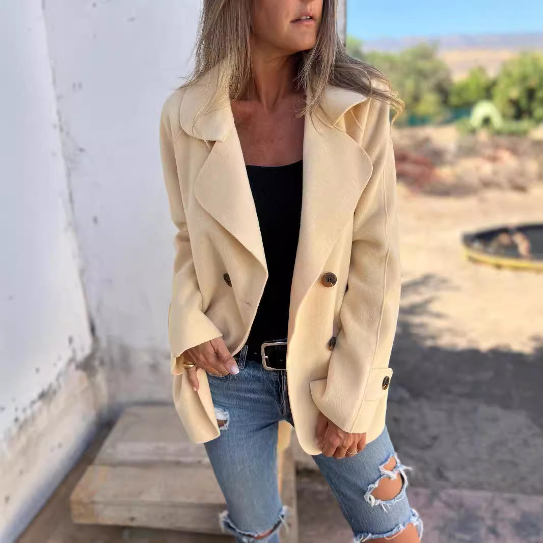 Elegant Ullig Kappa Dam – Klassisk Knappdesign utan Pälskrage