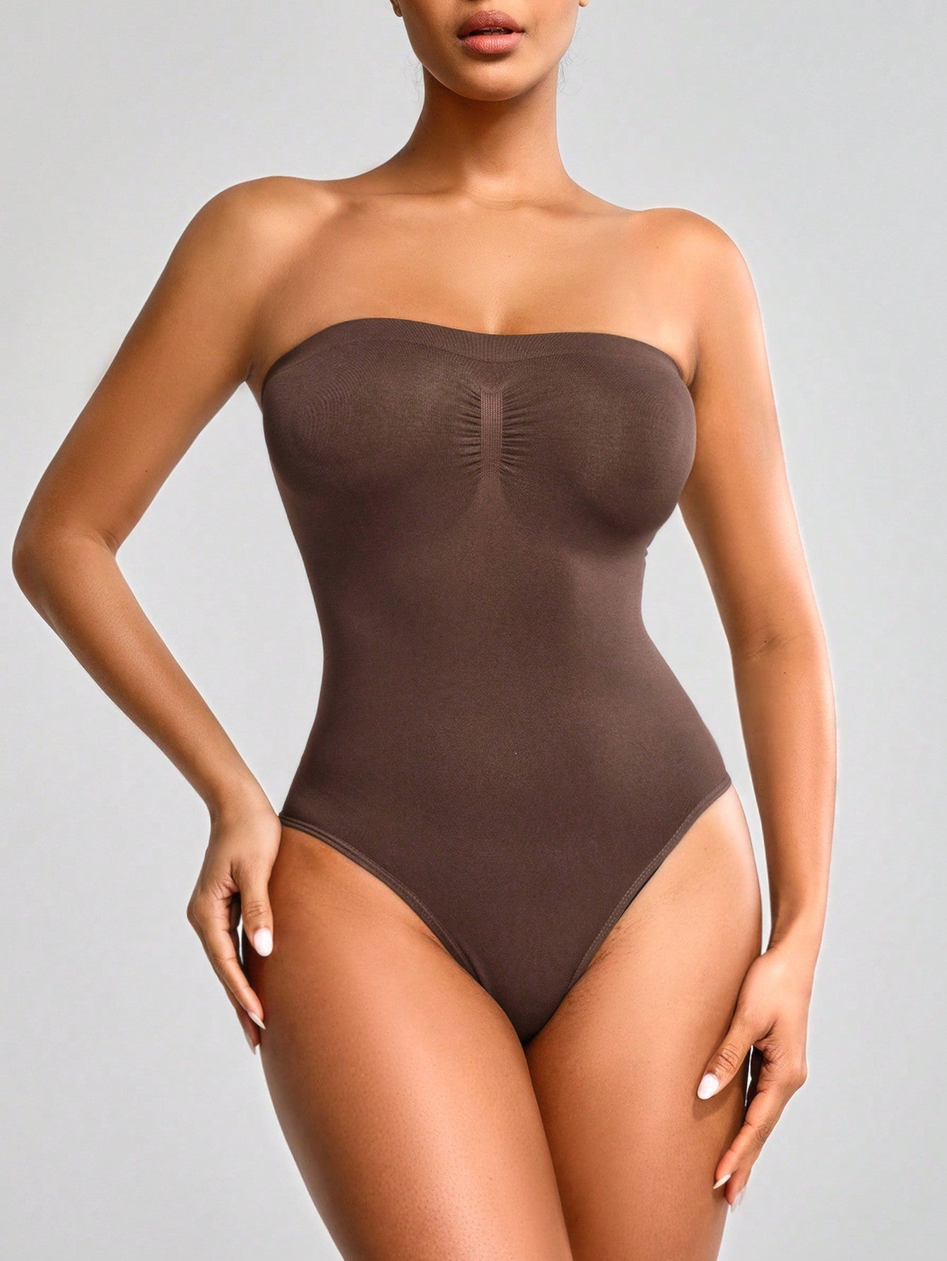 Sömlös Korsett i Plus Size – Midje- & Magformande Shapewear